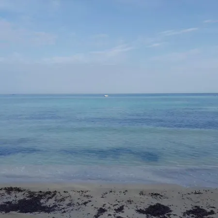 Sotto Il Faro Apartment *
